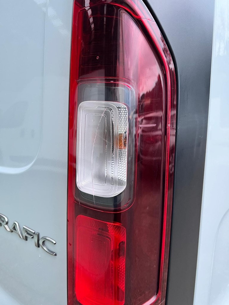 Foto 22 RENAULT-TRAFIC L2H1 