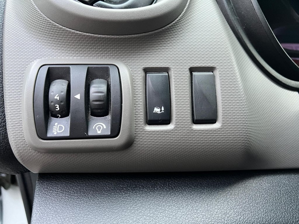 Foto 7 RENAULT-TRAFIC L2H1 