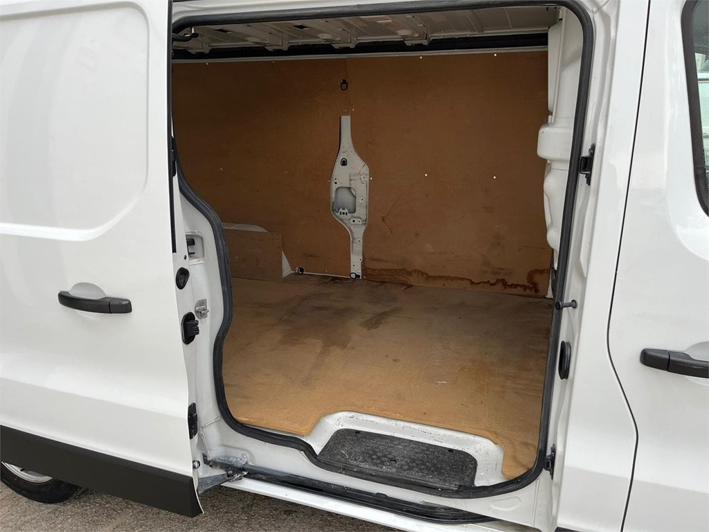 Foto 10 RENAULT-TRAFIC L2H1