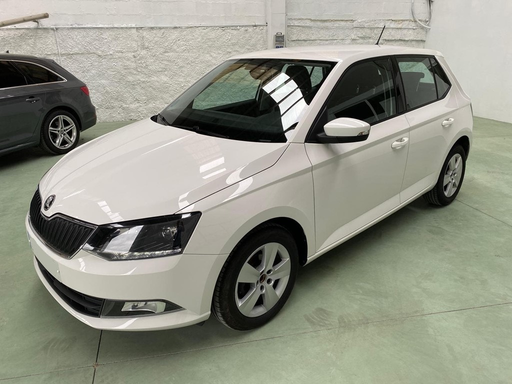 Foto 1 SKODA-FABIA  LIKE