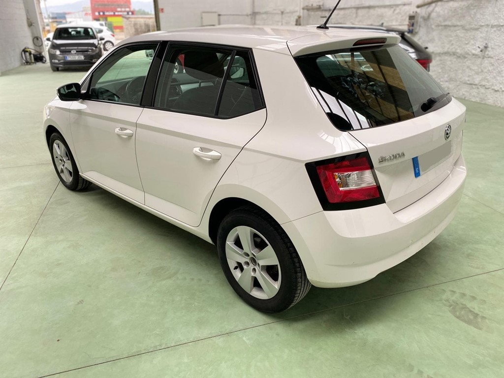 Foto 5 SKODA-FABIA  LIKE