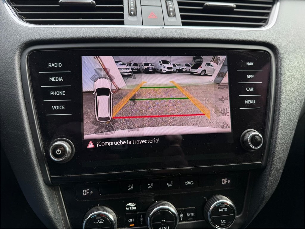 Foto 13 SKODA-OCTAVIA COMBI CR  2KWZ