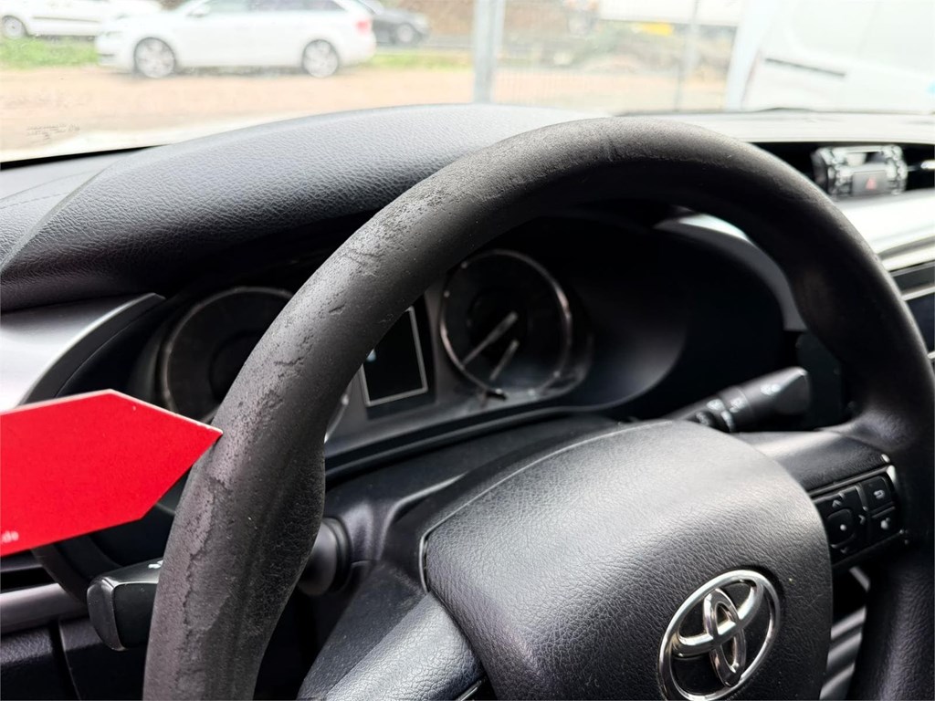 Foto 20 TOYOTA-HILUX CABINA DOBLE GX 8LYC