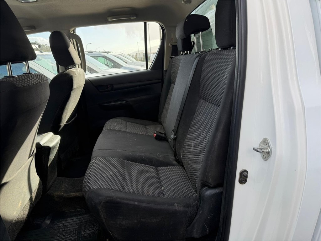 Foto 12 TOYOTA-HILUX DOBLE CABINA GX 2.4 D4 4X4 LYH