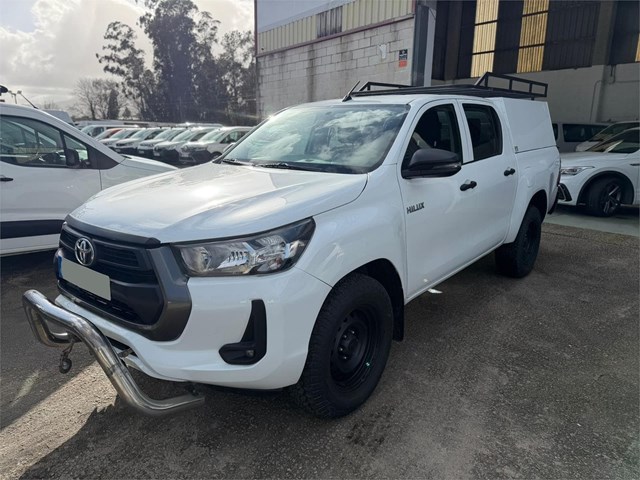TOYOTA-HILUX DOBLE CABINA GX 2.4 D4 4X4 LYH