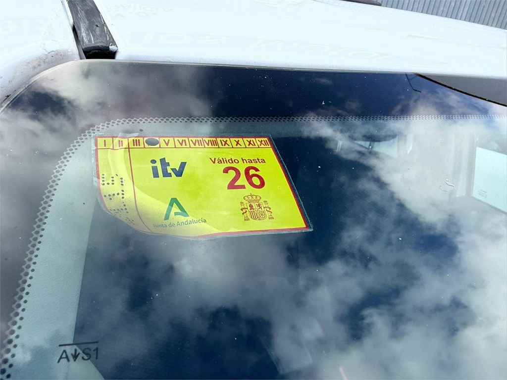 Foto 22 TOYOTA-HILUX DOBLE CABINA GX 2.4 D4 4X4 LYH