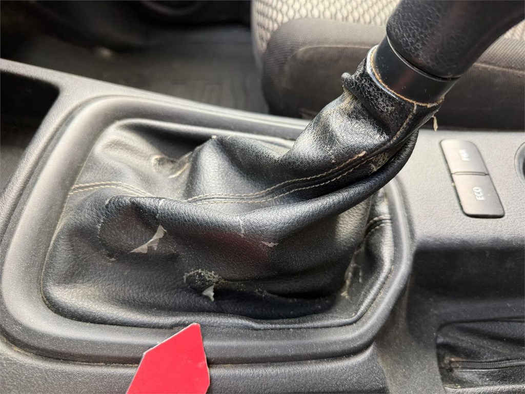 Foto 25 TOYOTA-HILUX DOBLE CABINA GX 2.4 D4 4X4 LYH