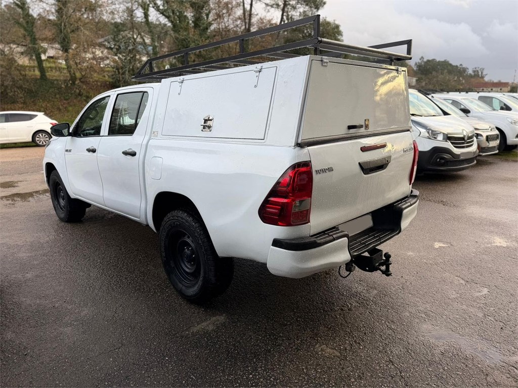 Foto 3 TOYOTA-HILUX DOBLE CABINA GX 2.4 D4D 4X4 Hardtop LPN