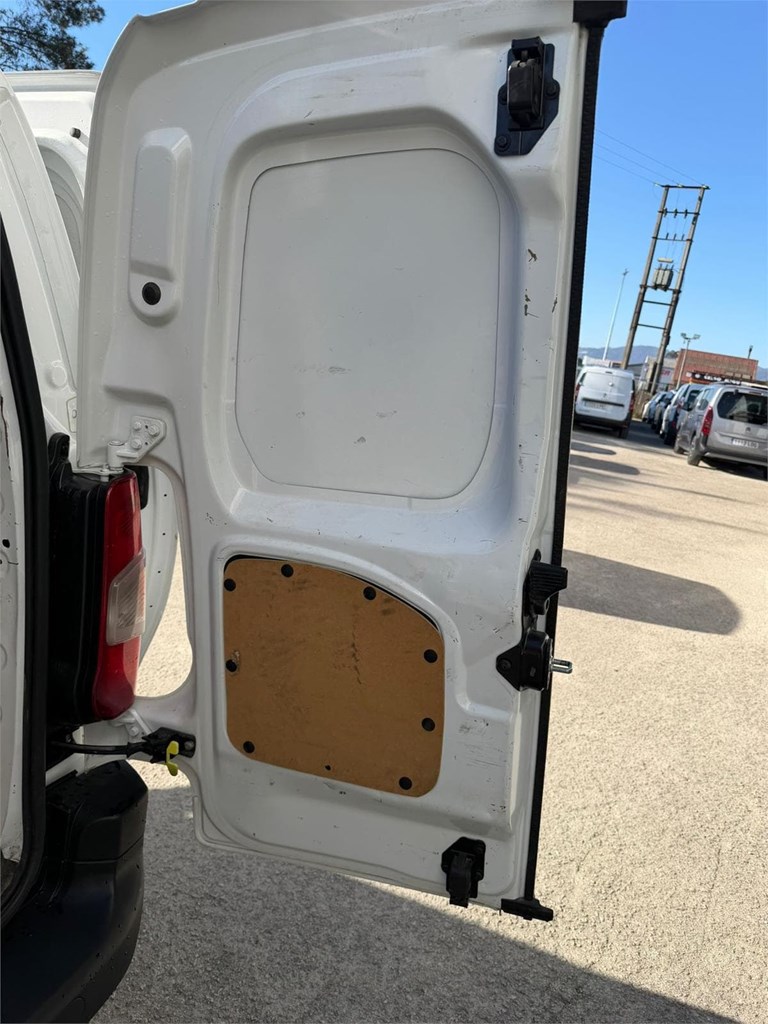 Foto 31 TOYOTA-PROACE CITY VAN L1 5LTX