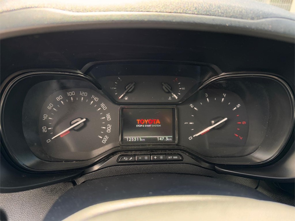 Foto 11 TOYOTA-PROACE CITY VERSO COMBI 5