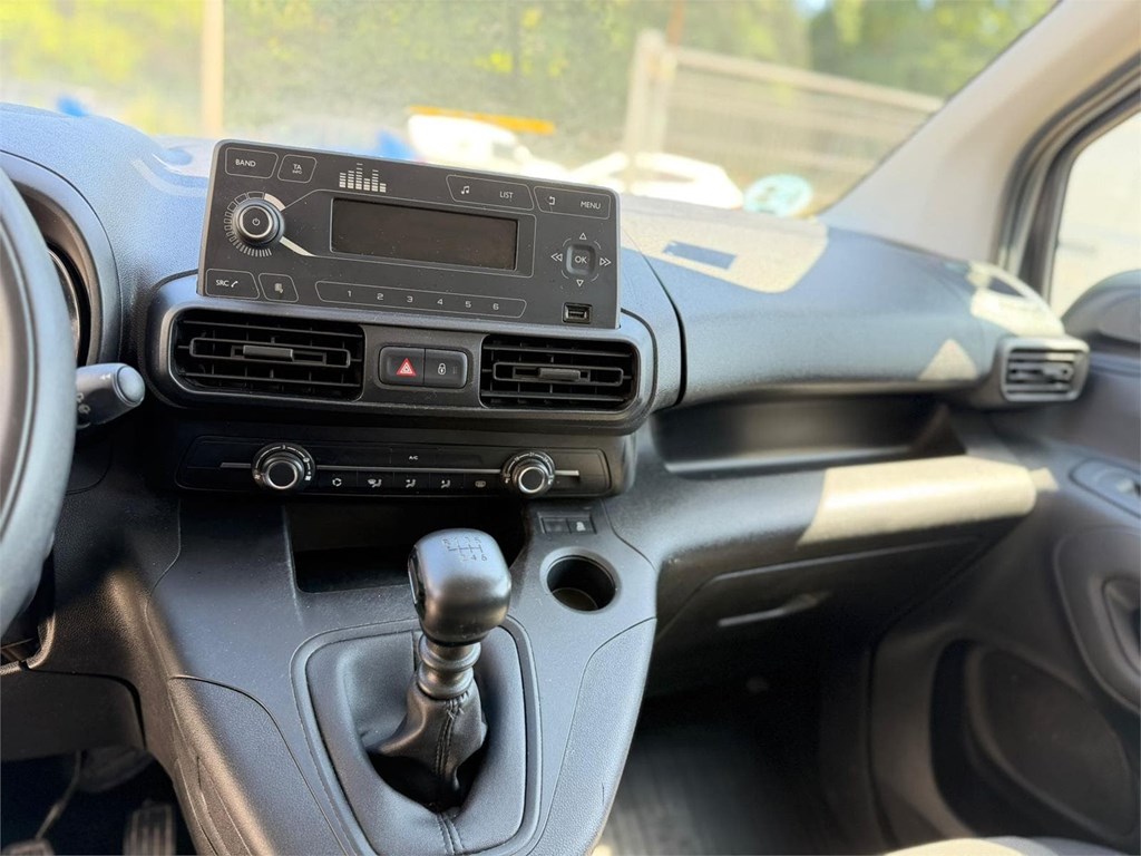 Foto 8 TOYOTA-PROACE COMBI 5 39LTX