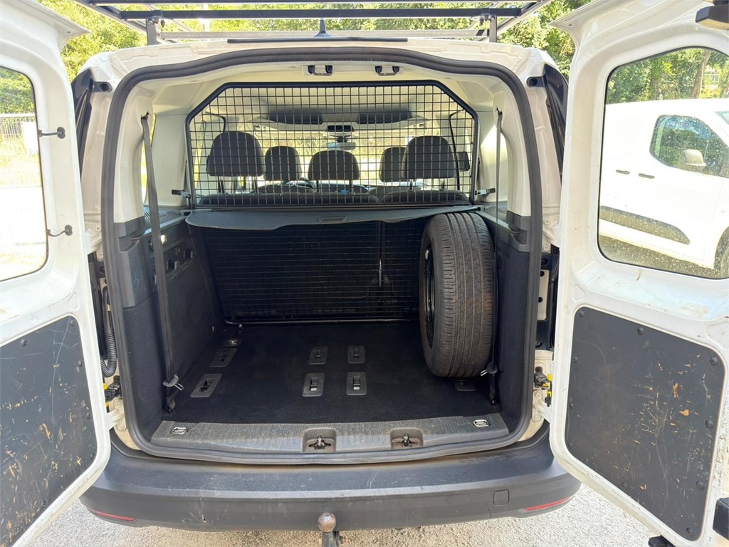 Foto 5 VW-CADDY COMBI 5  4 MOTION 3LTD