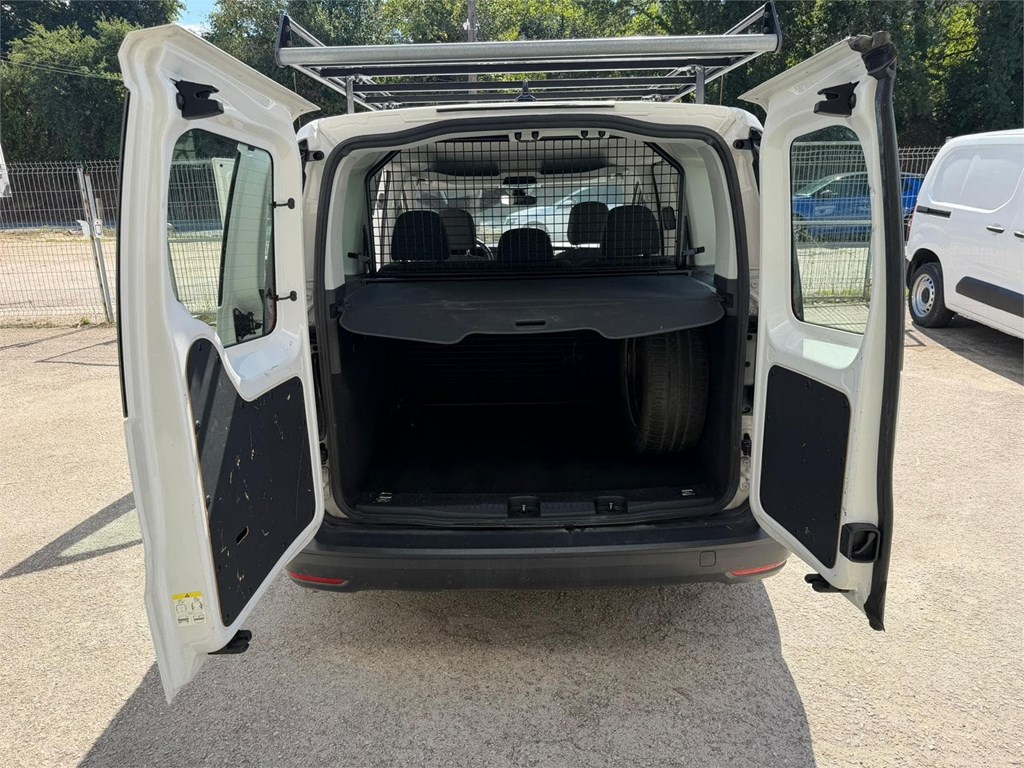 Foto 12 VW-CADDY COMBI 5  4 MOTION 70LRS