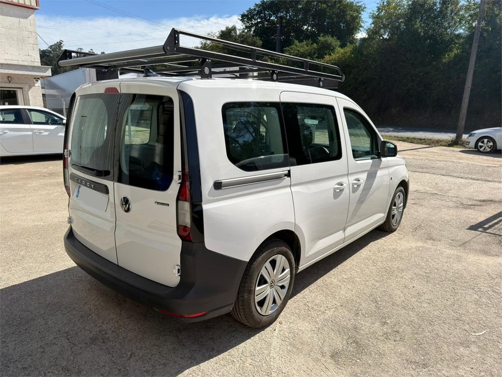 Foto 4 VW-CADDY COMBI 5  4 MOTION 70LRS