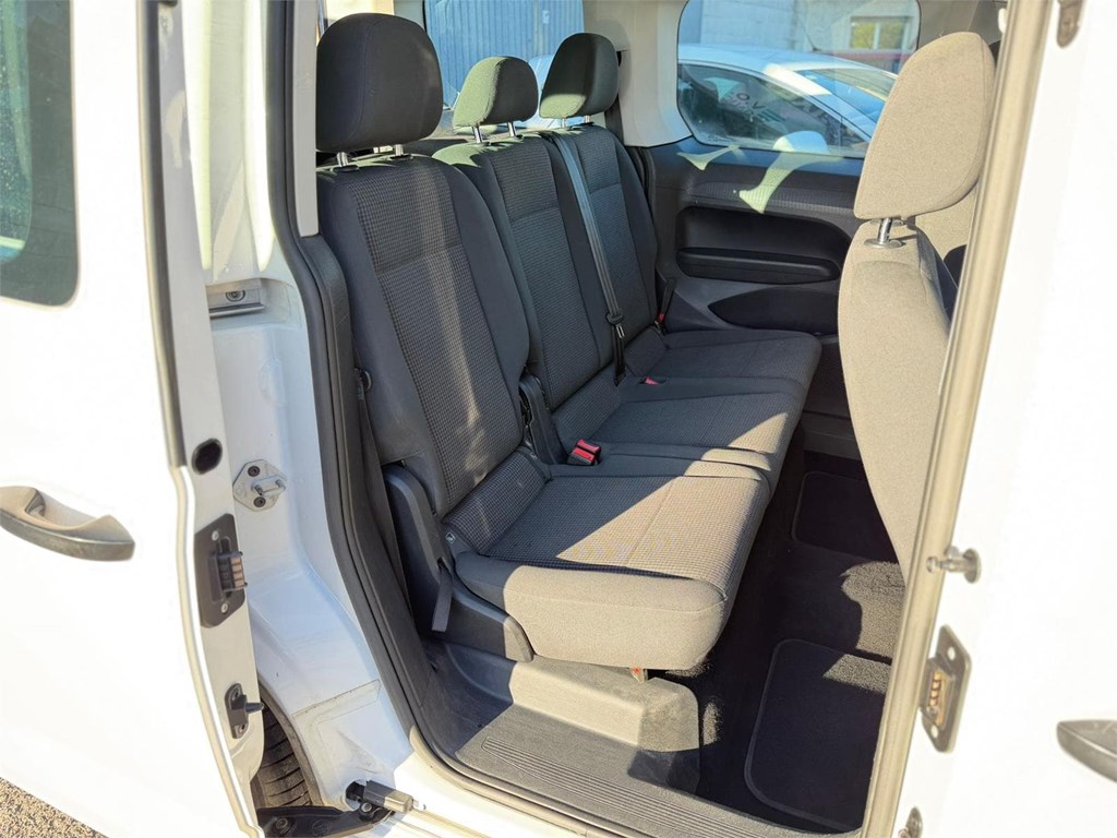 Foto 17 VW-CADDY COMBI 5  8LPH