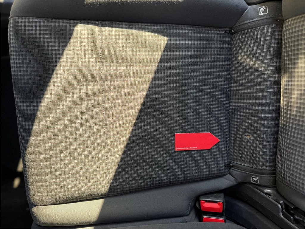 Foto 23 VW-CADDY COMBI 5  8LPH