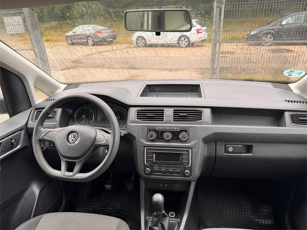Foto 9 VW-CADDY COMBI 5 PLAZAS  KTV