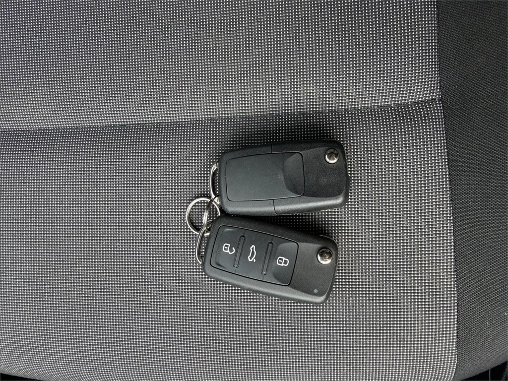 Foto 19 VW-CADDY KOMBI 5 64LGN 