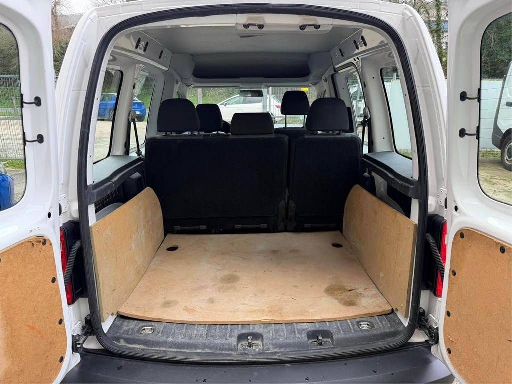 Foto 21 VW-CADDY KOMBI 5 64LGN 