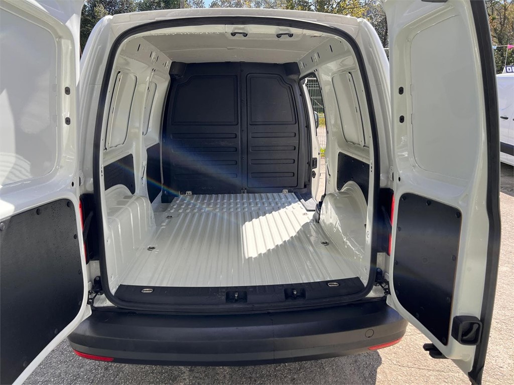 Foto 15 VW-CADDY MAXI BMT  23KBZ