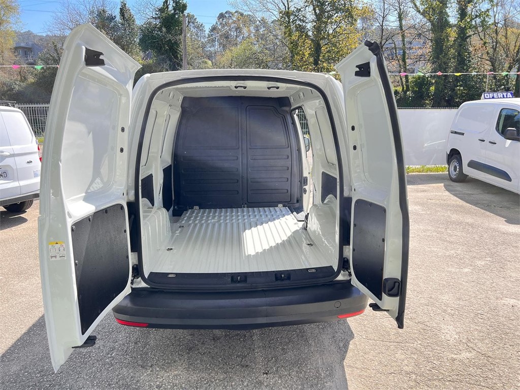 Foto 16 VW-CADDY MAXI BMT  23KBZ