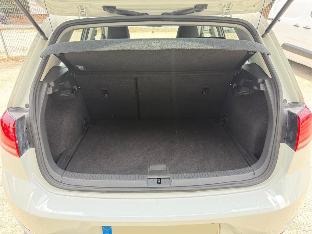 Foto 16 VW-GOLF EDITION 6KGP