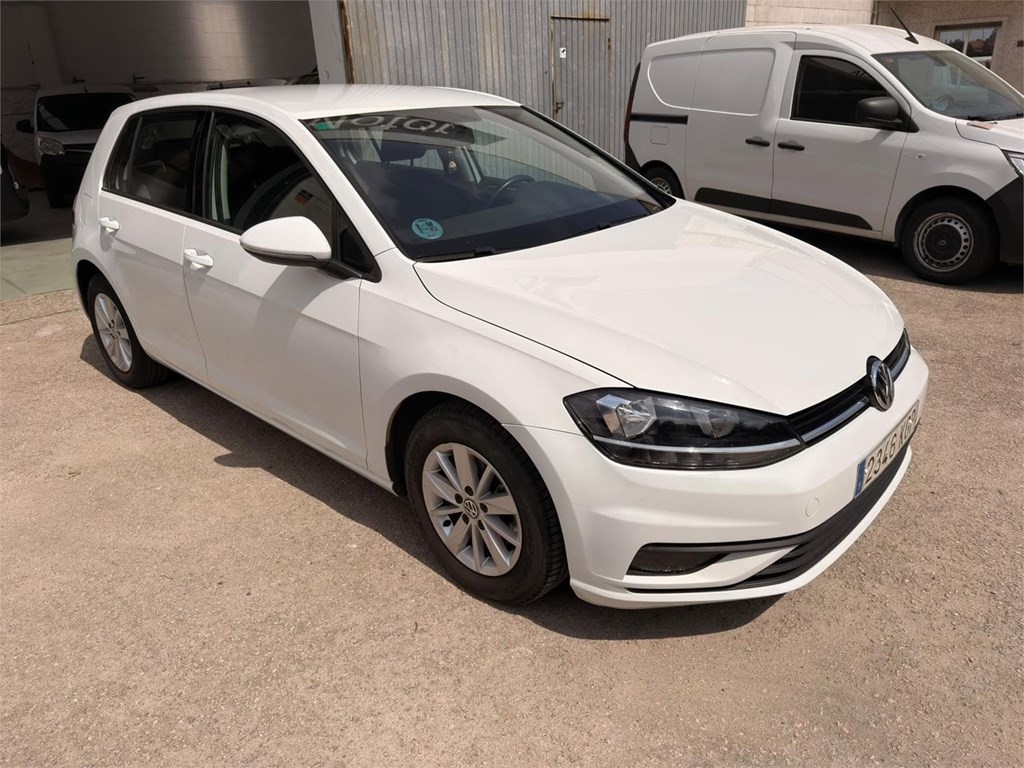 Foto 2 VW-GOLF EDITION 6KGP