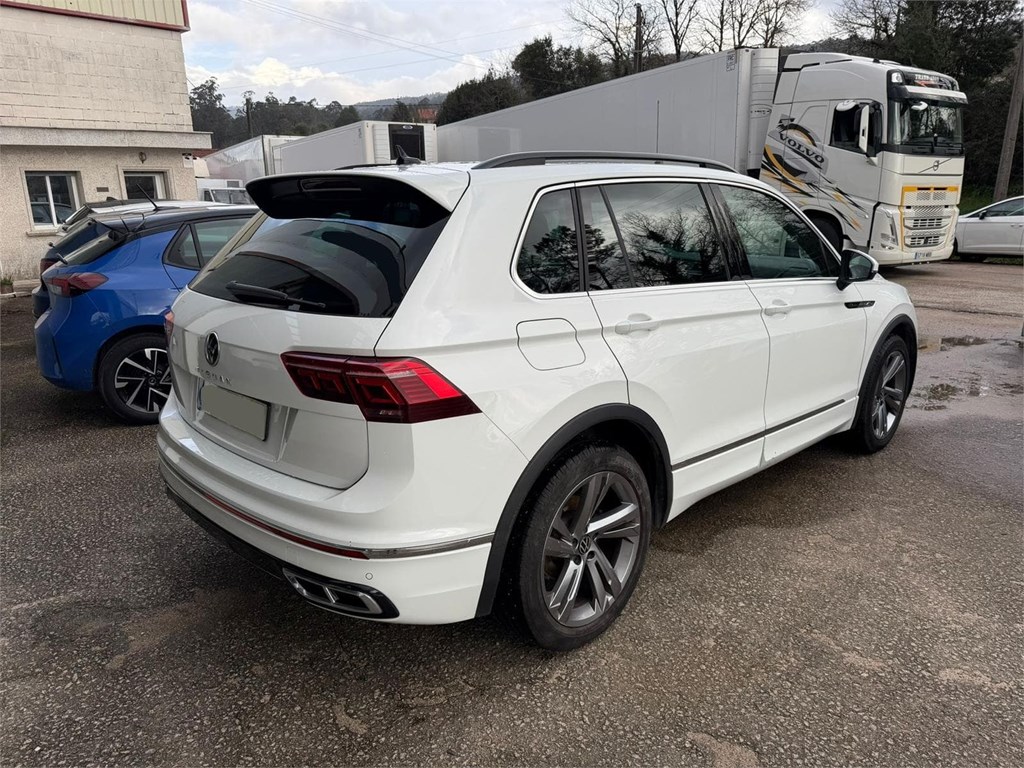 Foto 4 VW-TIGUAN R-LINE 