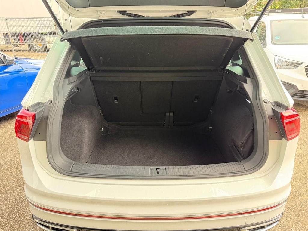 Foto 5 VW-TIGUAN R-LINE 