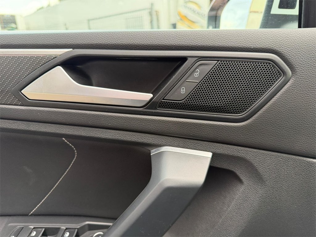 Foto 6 VW-TIGUAN R-LINE 