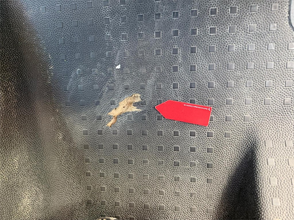 Foto 23 VW-TRANSPORTER COMBI 9 BATALLA CORTA 5LTY