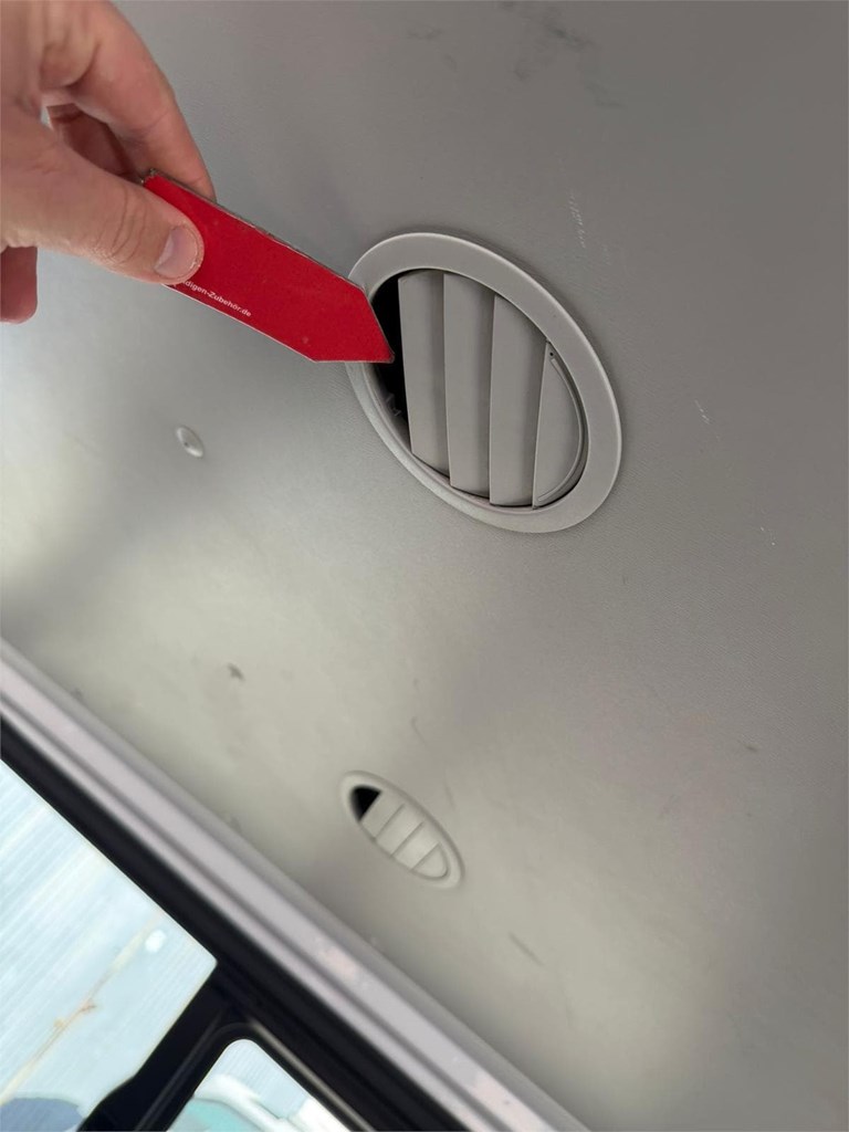 Foto 28 VW-TRANSPORTER COMBI 9 BATALLA CORTA 5LTY