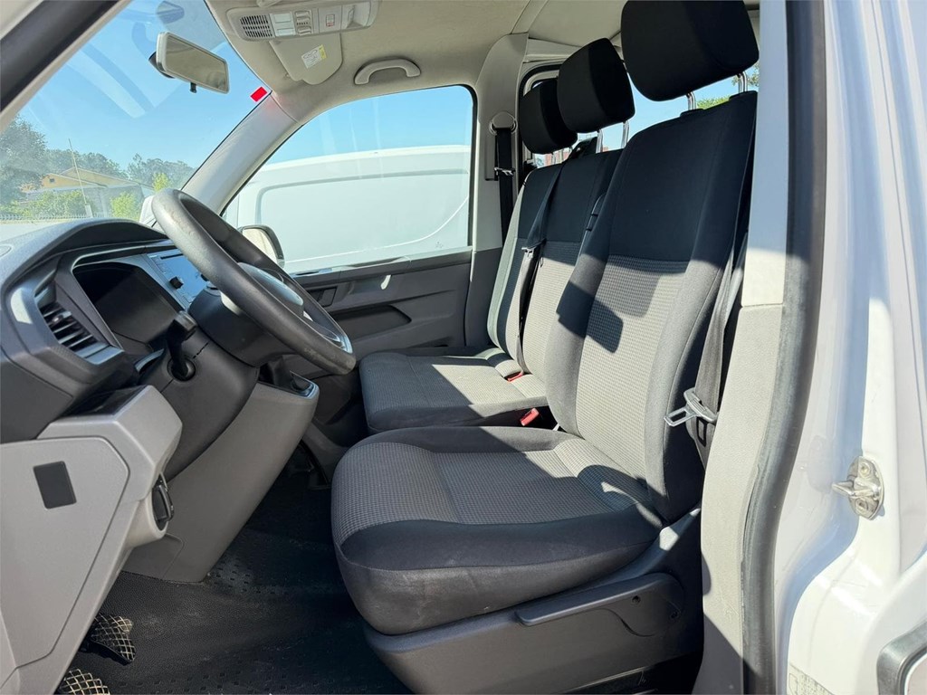 Foto 9 VW-TRANSPORTER COMBI 9 BATALLA CORTA 5LTY